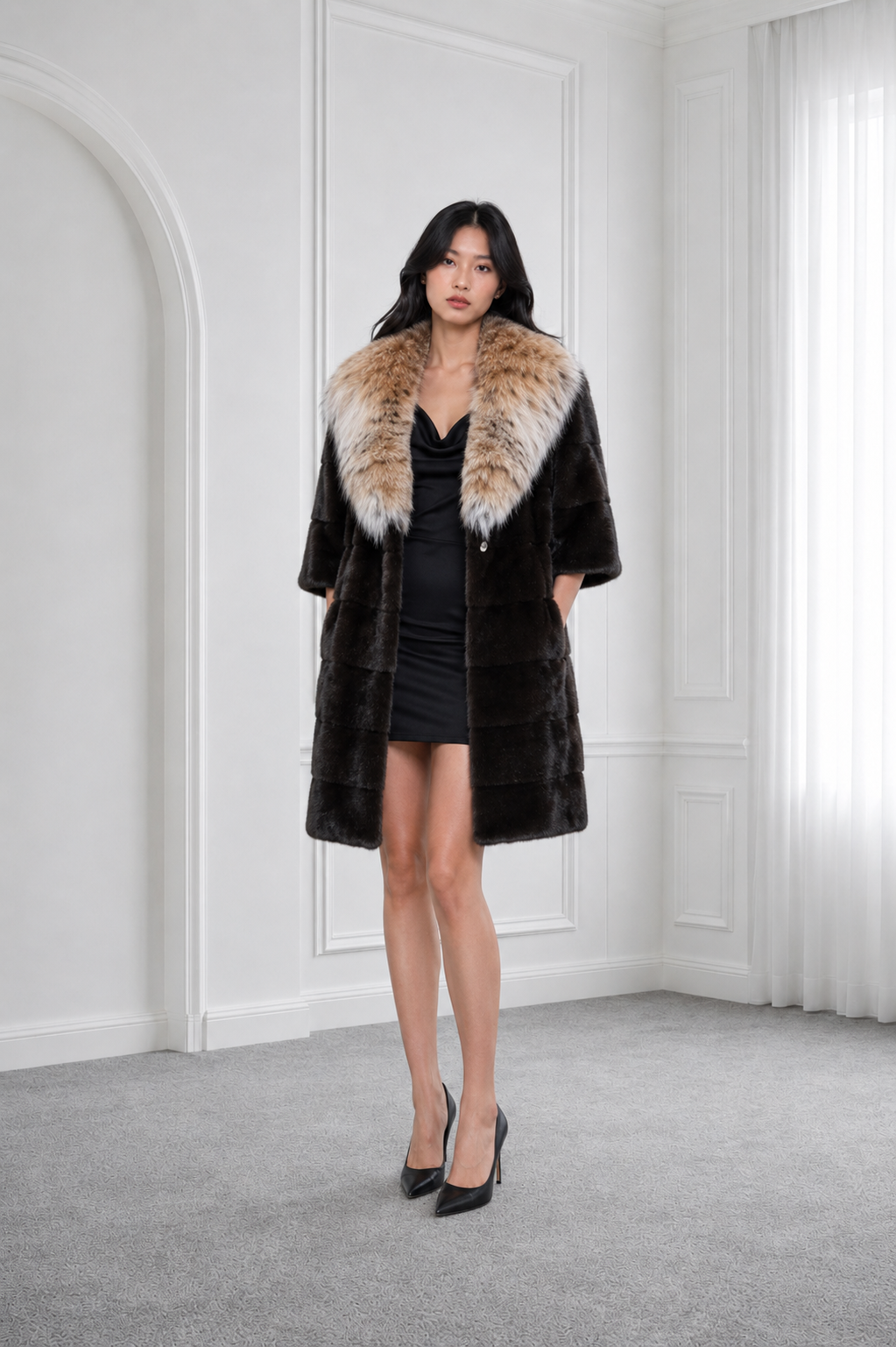 Luxurious Blackglama Mink Coat with Lynx Fur Hood